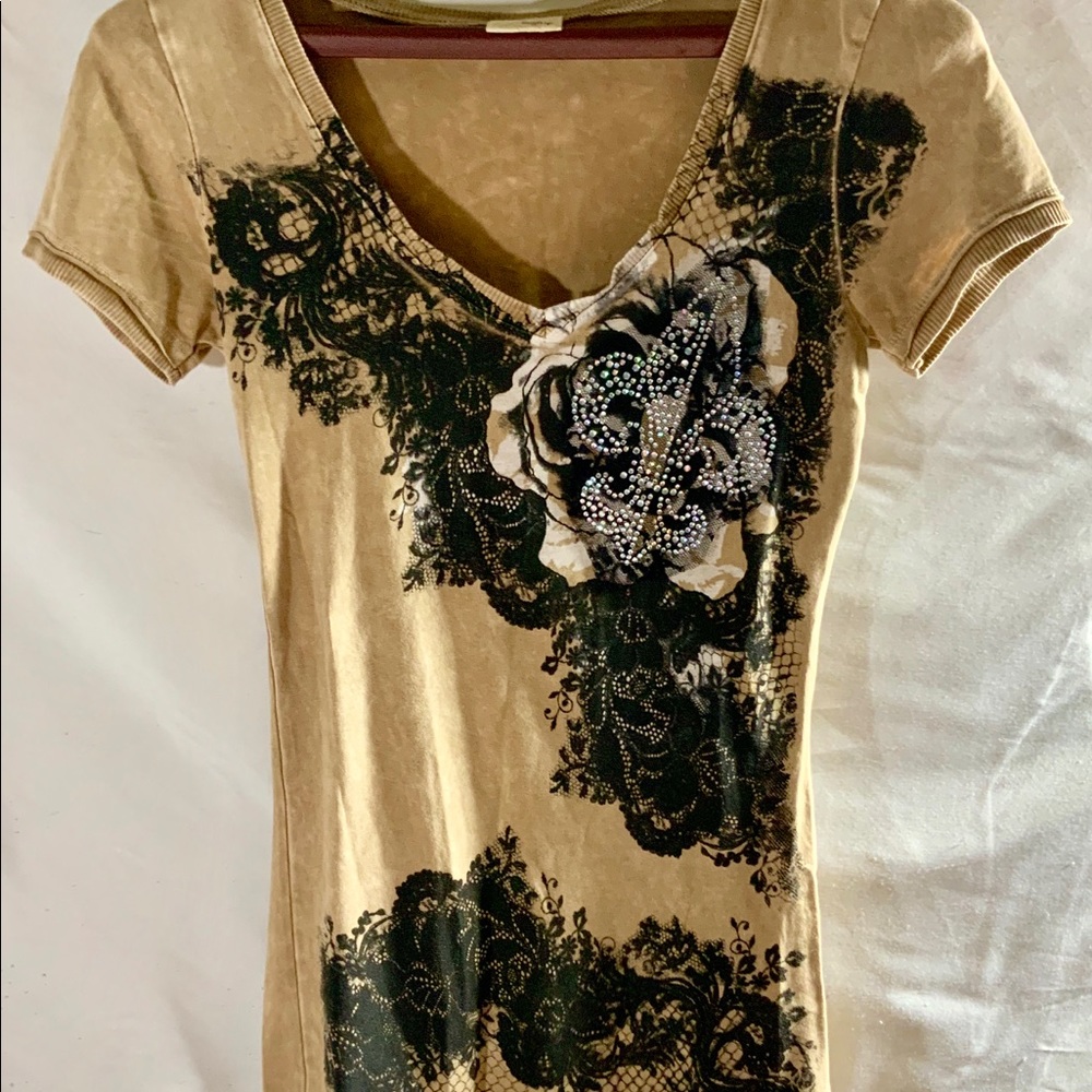 ***SOLD***.          Daytrip Rhinestone T-Shirt